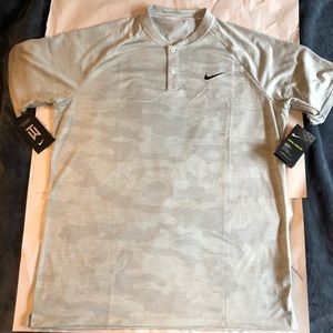 NWT Nike Tiger Woods Golf Shirt!